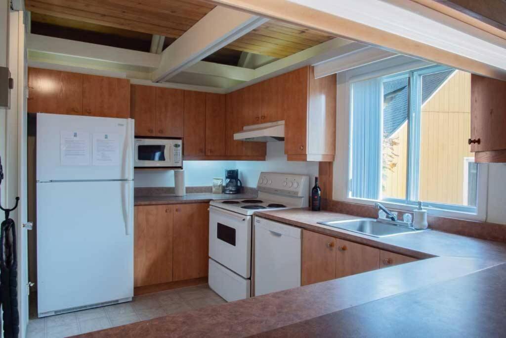 Chalet Mont Sainte-Anne بيوبره المظهر الخارجي الصورة